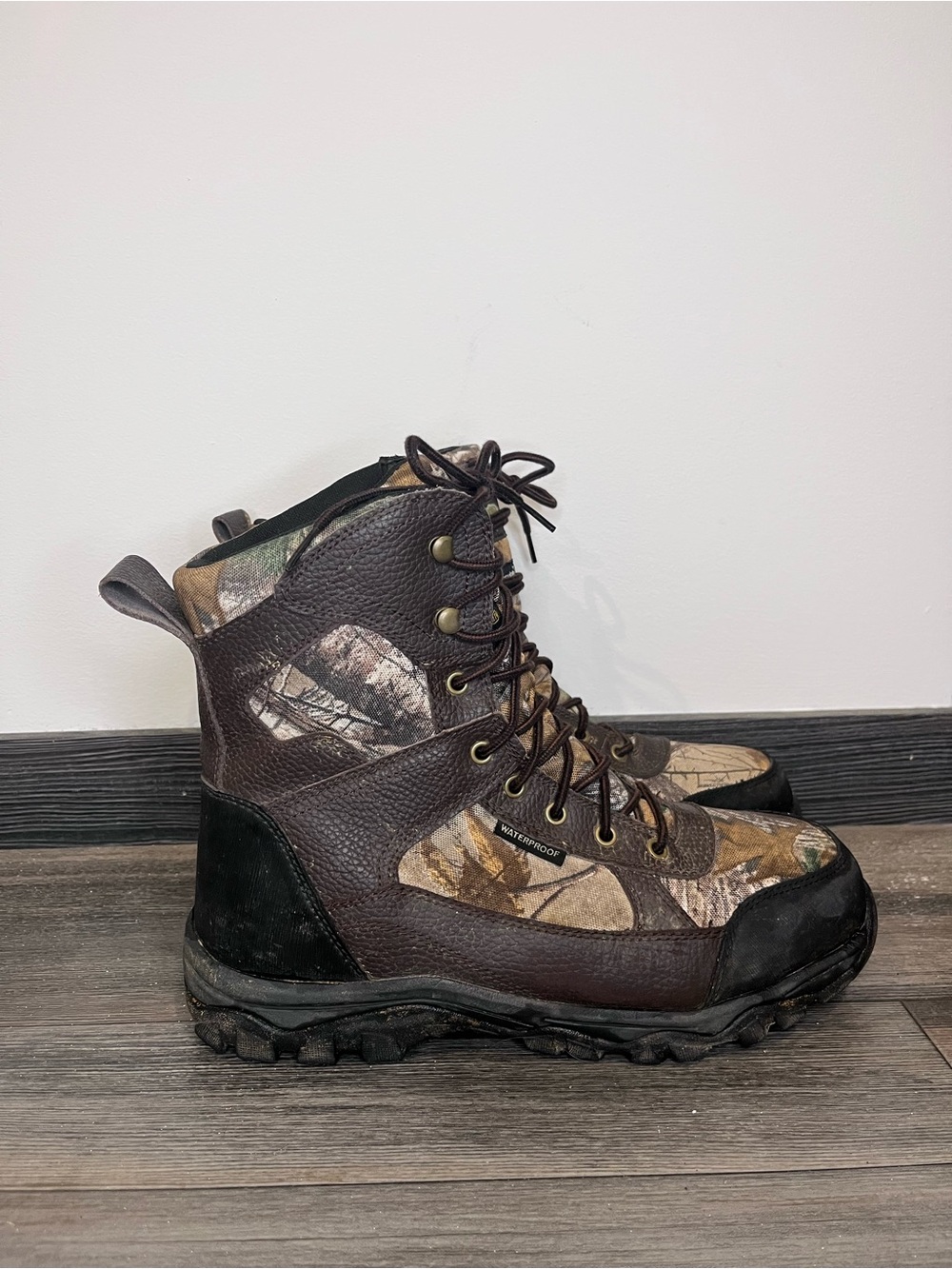 Herman Survivors Waterproof Camo Boots Men’s 10.5